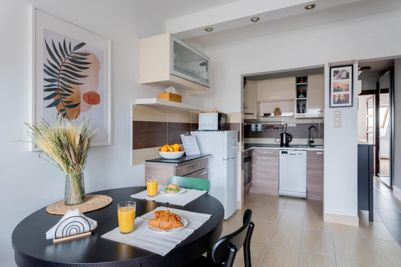 בודפשט Floral Apartment - New In Town מראה חיצוני תמונה