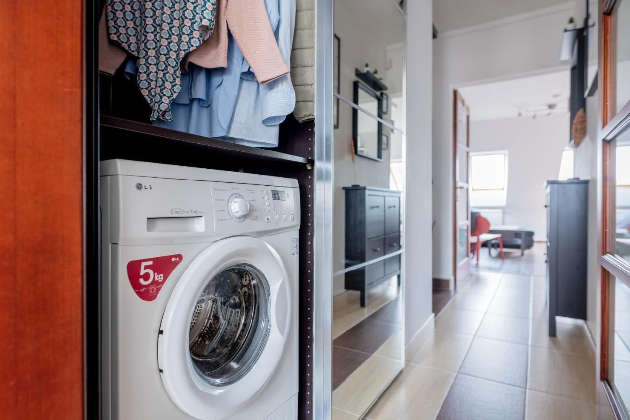 בודפשט Floral Apartment - New In Town מראה חיצוני תמונה